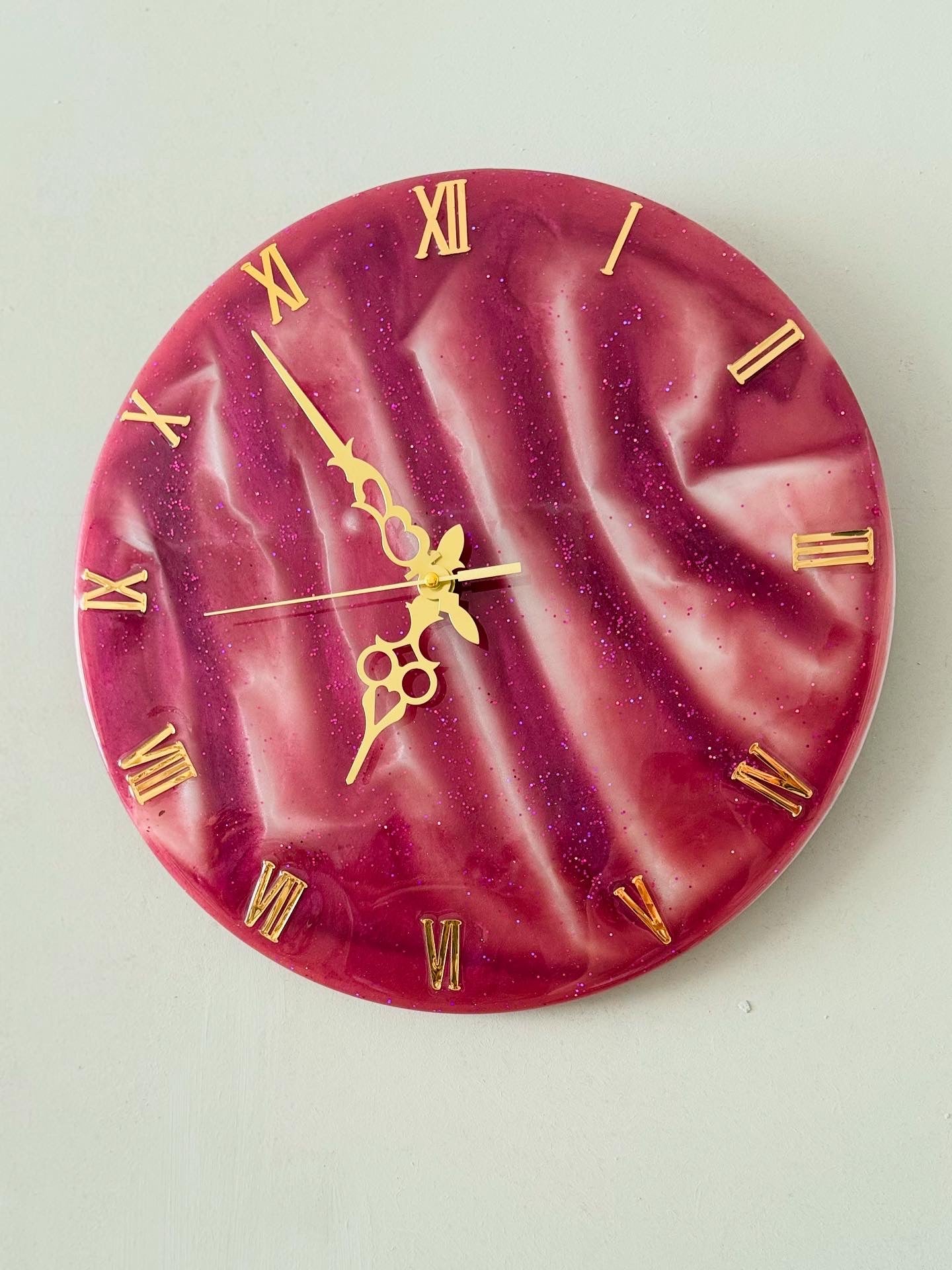 İpek dokulu duvar saati