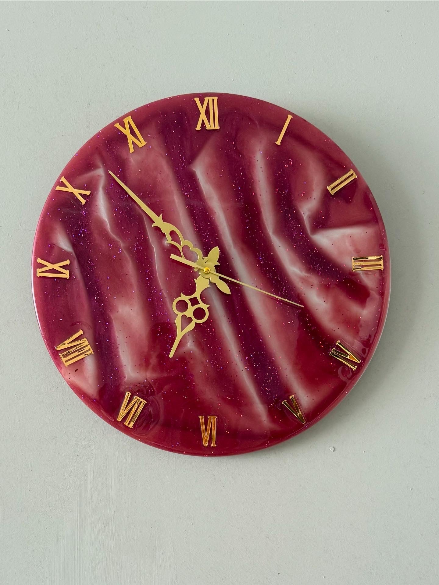 İpek dokulu duvar saati