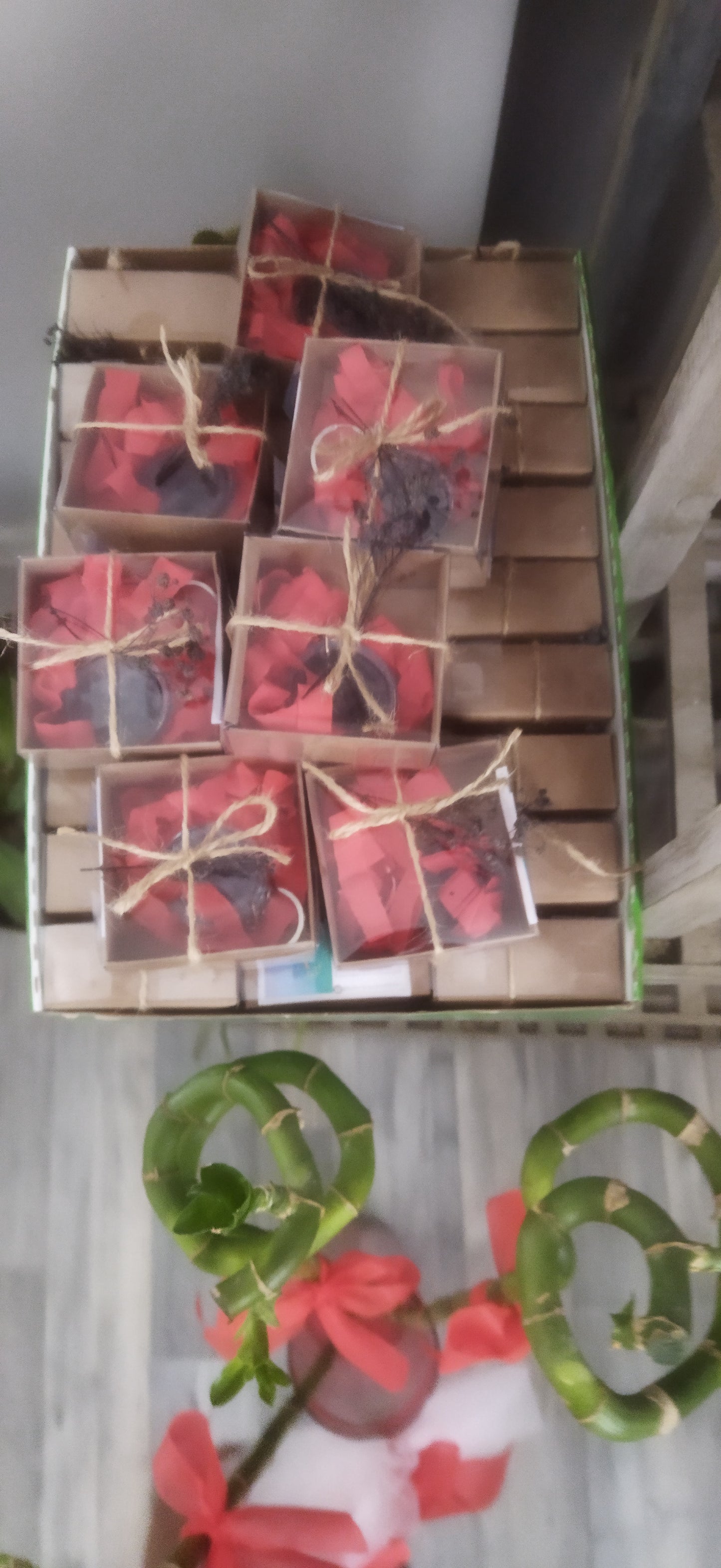 Ay temalı epoksi anahtarlık