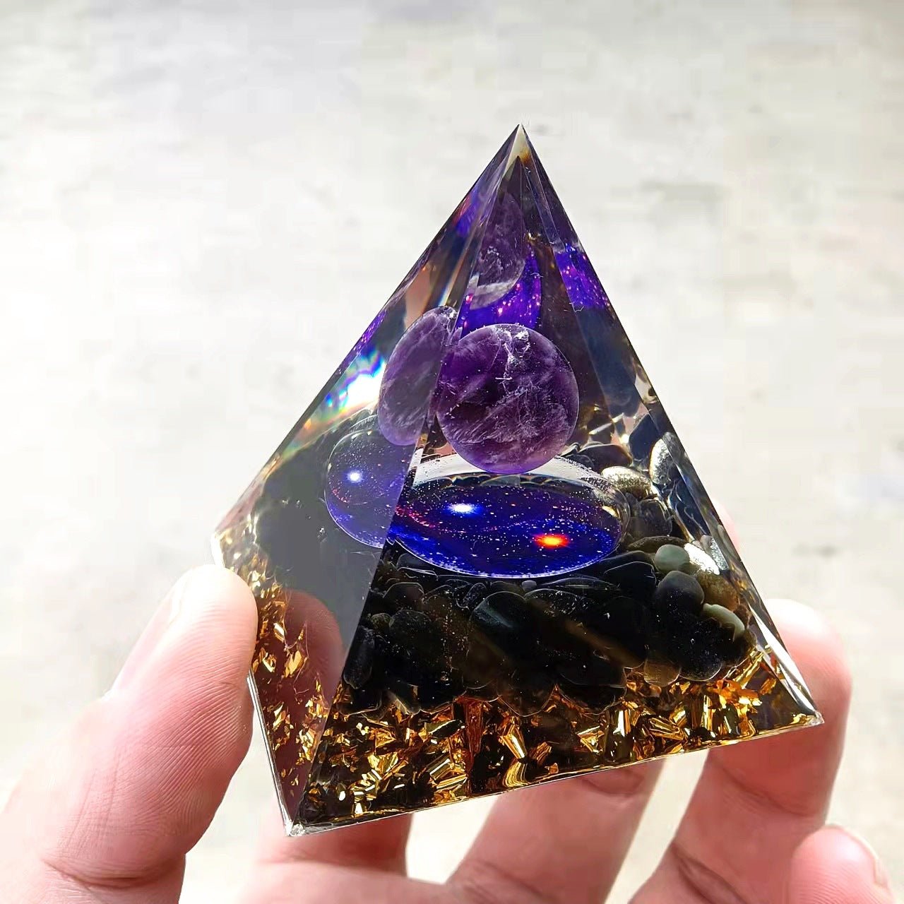 Crystal Ball Chakra Pyramid Ornament Gravel Epoxy - HediyeEpoxyCrystal Ball Chakra Pyramid Ornament Gravel Epoxy0HediyeEpoxy1 styleCrystal Ball Chakra Pyramid Ornament Gravel Epoxy