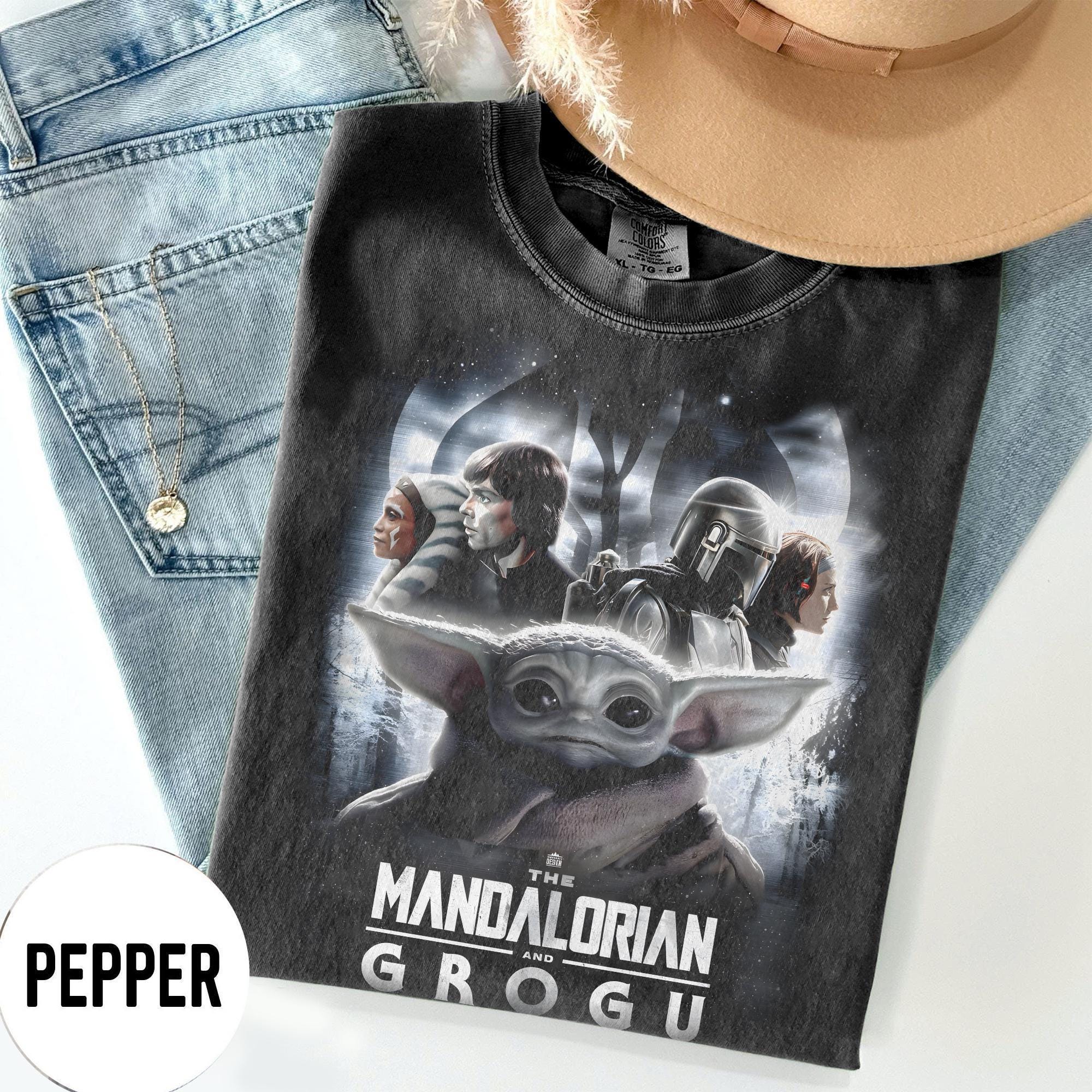 Mandalorian Graphic Shirt, Retro Washed Star Wars Tee, Grogu Bounty Hunter Top, 90s Style Star Wars Merch, Star Wars Gift 2026