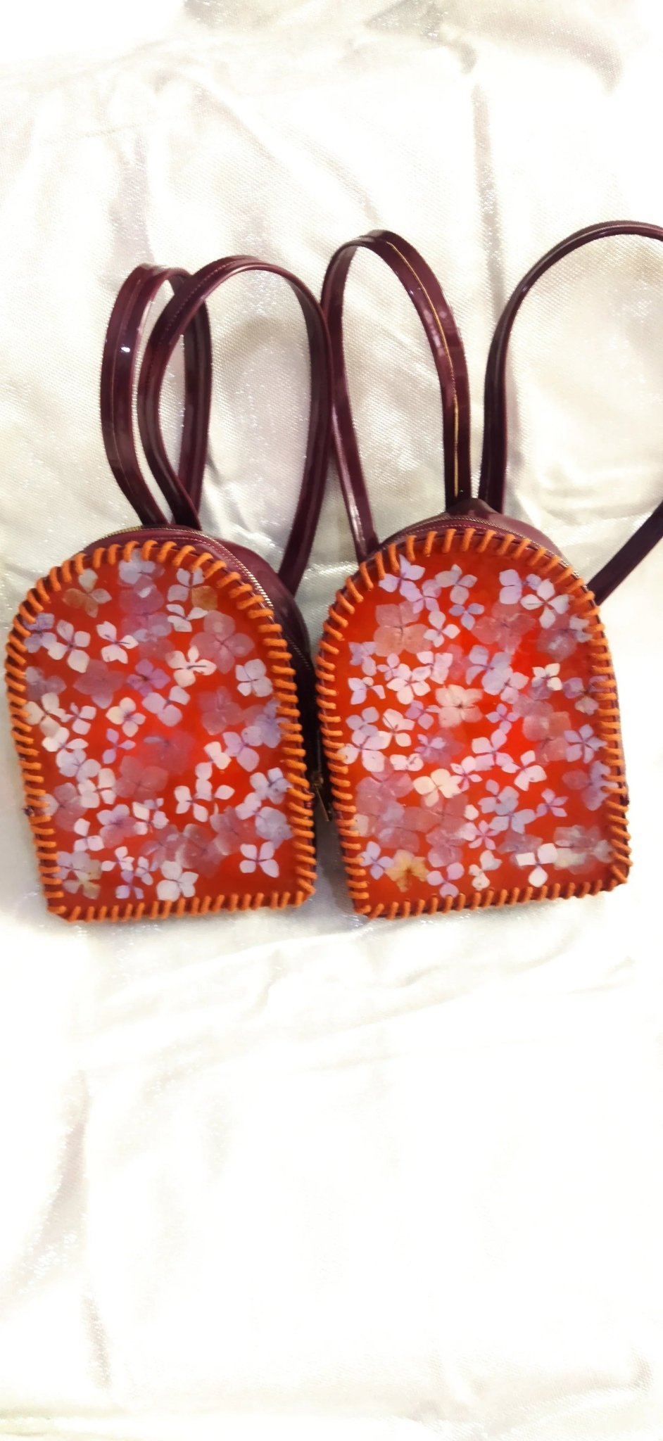 Ortancalı epoksi sırt çantası - HediyeEpoxyOrtancalı epoksi sırt çantasıHediyeEpoxyOrtancalı epoksi sırt çantası - HediyeEpoxy