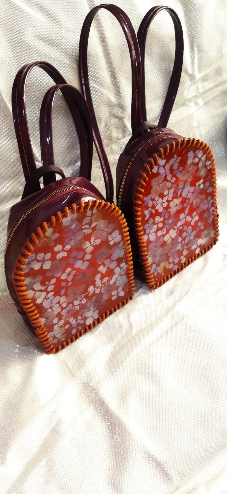 Ortancalı epoksi sırt çantası - HediyeEpoxyOrtancalı epoksi sırt çantasıHediyeEpoxyOrtancalı epoksi sırt çantası - HediyeEpoxy