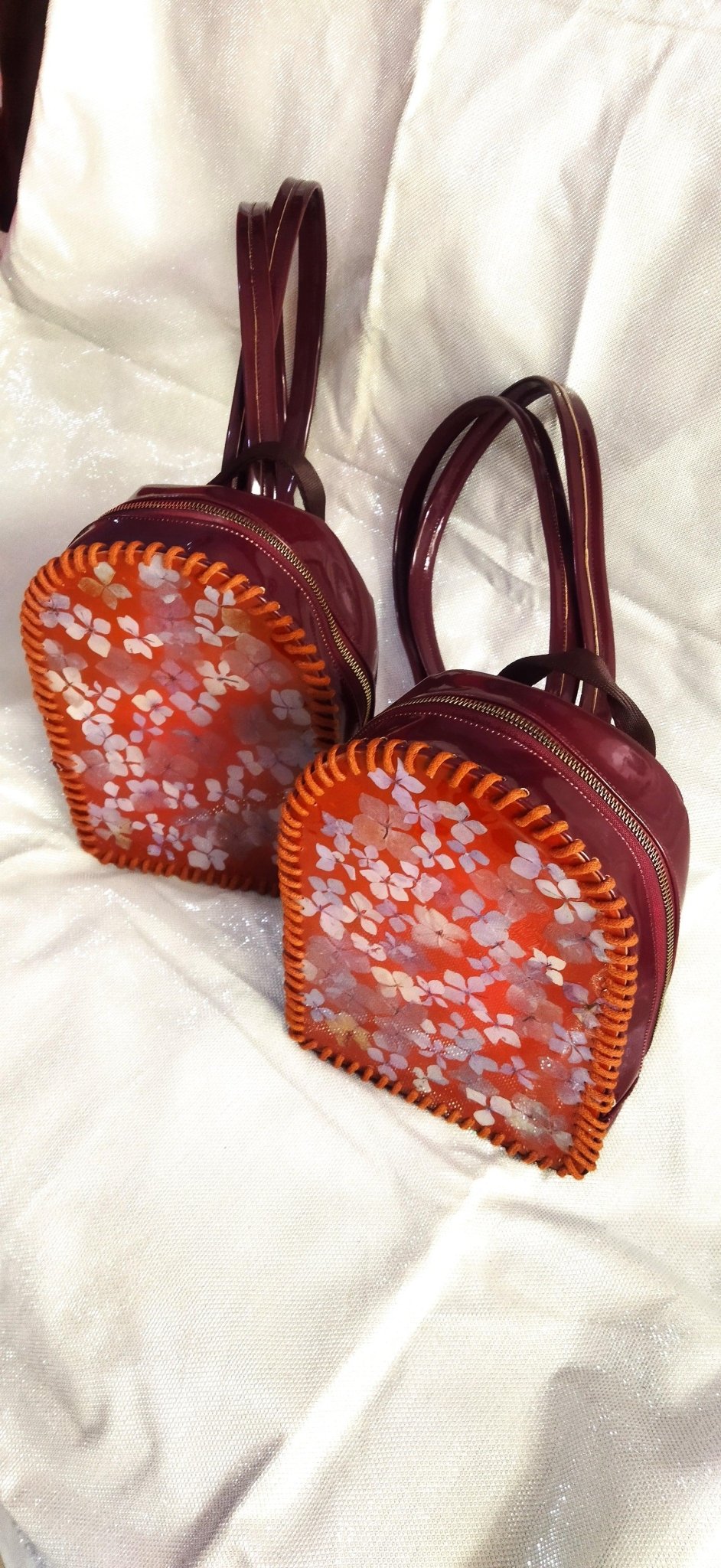 Ortancalı epoksi sırt çantası - HediyeEpoxyOrtancalı epoksi sırt çantasıHediyeEpoxyOrtancalı epoksi sırt çantası - HediyeEpoxy