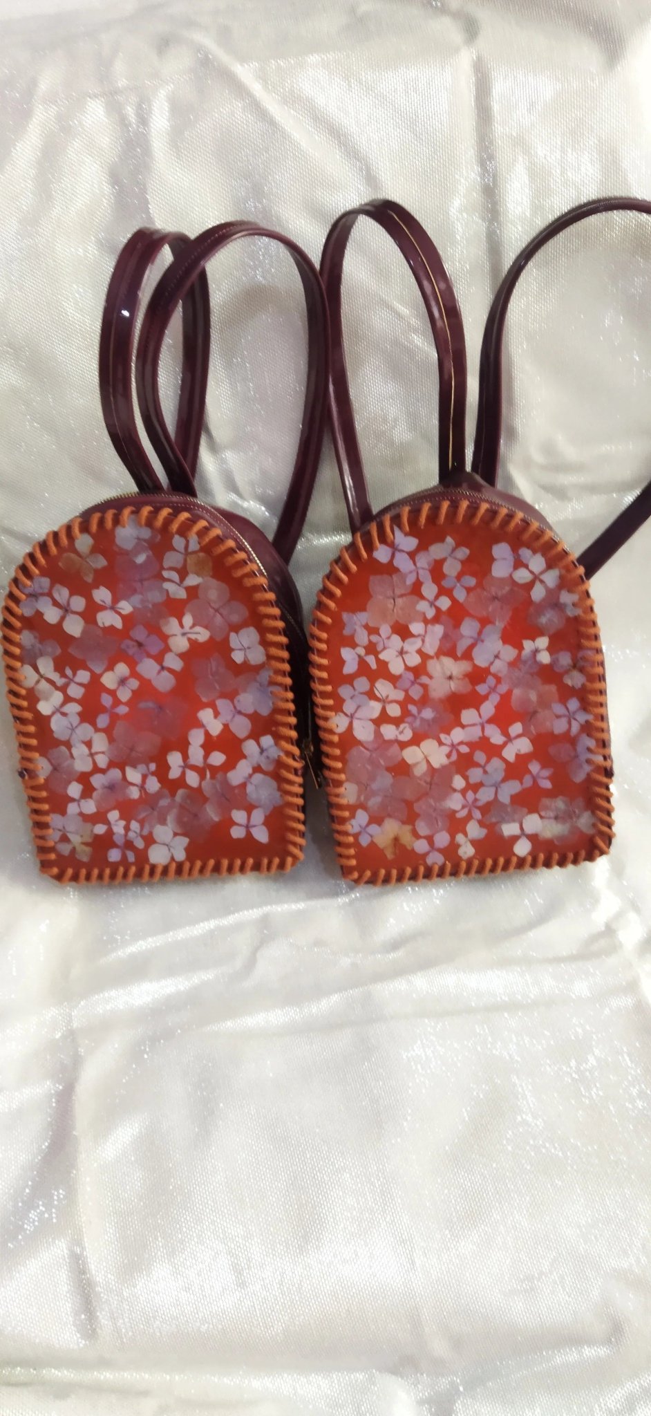 Ortancalı epoksi sırt çantası - HediyeEpoxyOrtancalı epoksi sırt çantasıHediyeEpoxyOrtancalı epoksi sırt çantası - HediyeEpoxy