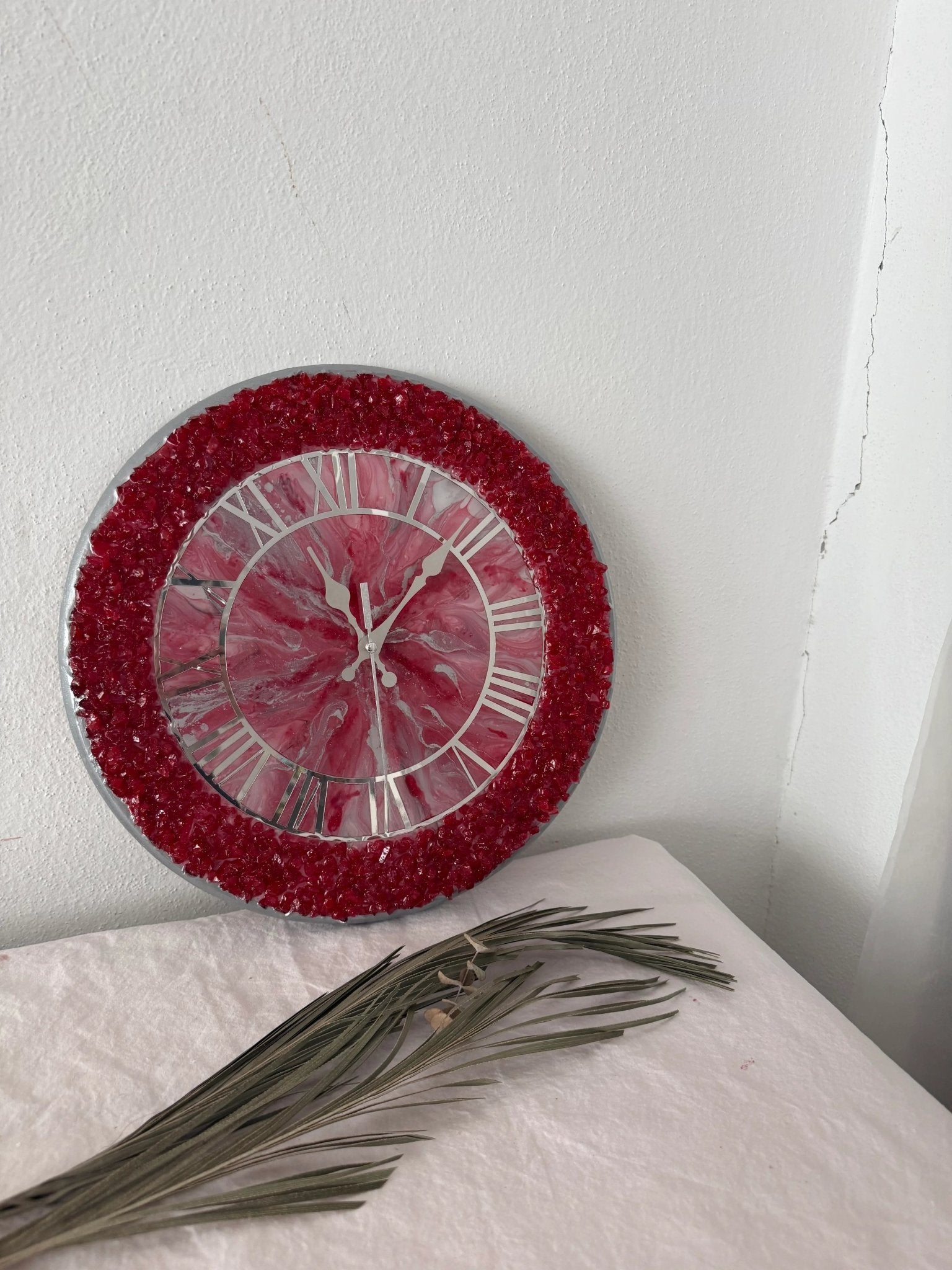 Yakut duvar saati - HediyeEpoxyYakut duvar saatiHediyeEpoxyReçine duvar saatiYakut duvar saati - HediyeEpoxy