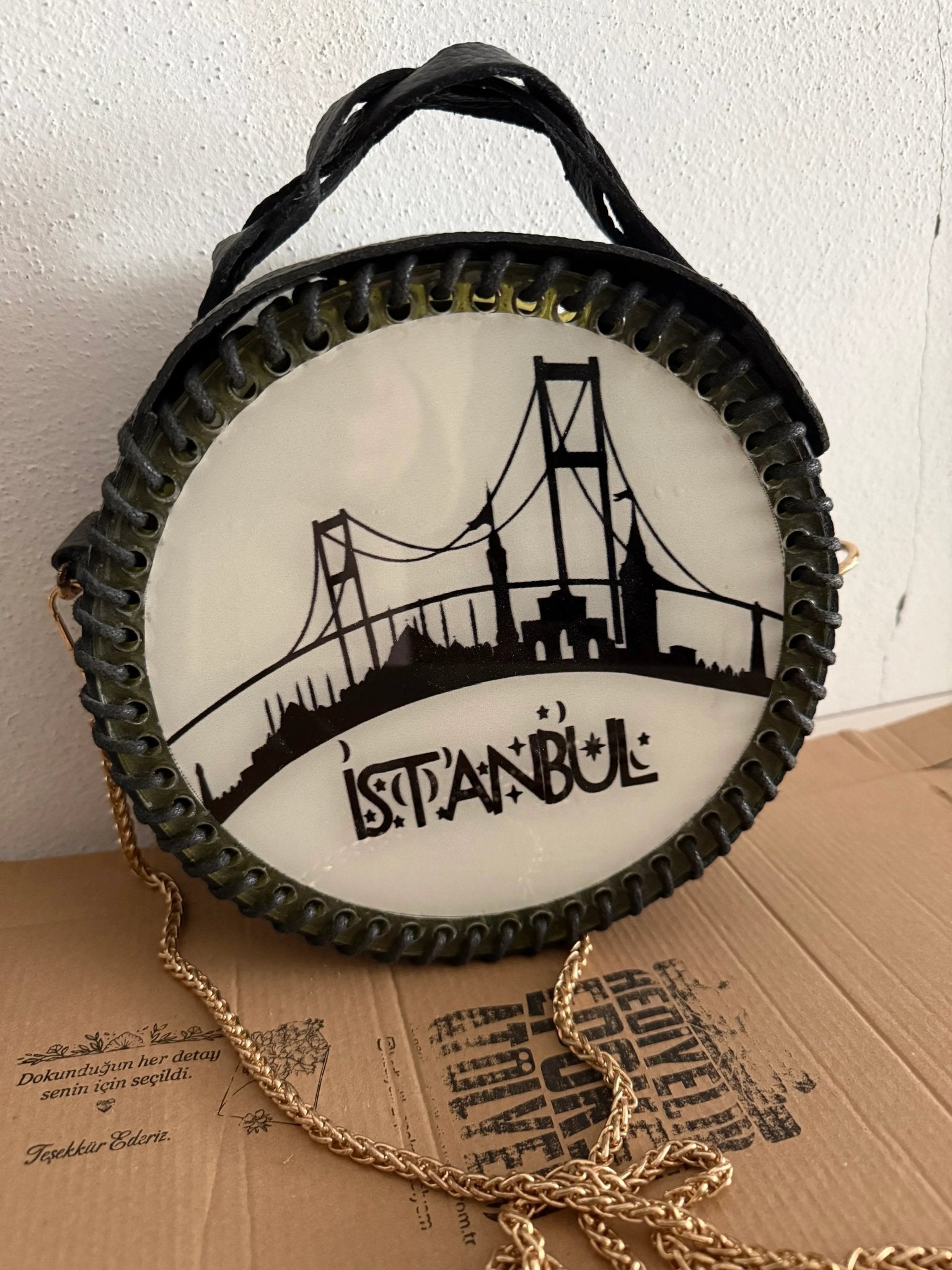 Yuvarlak hakiki deri çanta - HediyeEpoxyYuvarlak hakiki deri çantaHediyeEpoxyYuvarlak hakiki deri çanta - HediyeEpoxy